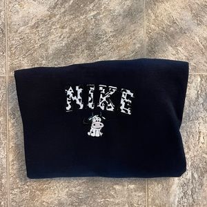 NIKE Cow Crewneck